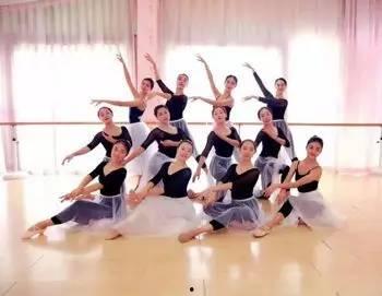 色情舞蹈在线视频,暗流涌动的网络诱惑